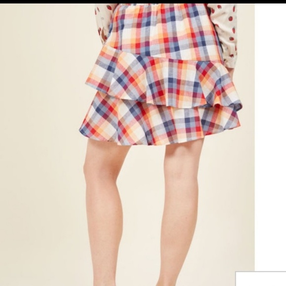 NWOT Modcloth Cute Ruffle Skirt - Picture 4 of 4